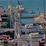 Movimentazione di container al Porto di Capodistria in una foto d’archivio