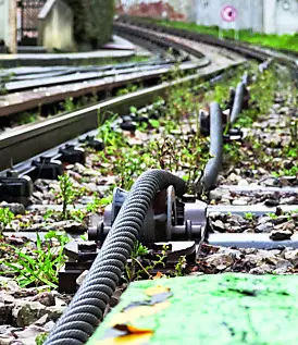 Il cavo della funicolare. Foto Lasorte