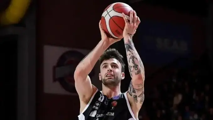 Tommaso Baldasso (Derthona Tortona) in azione