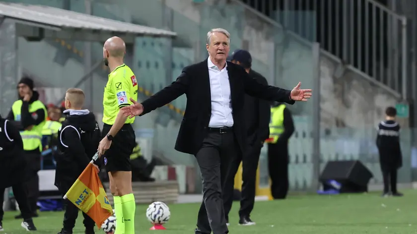 Attilio Tesser. Un feeling mai sbocciato: il tecnico non ha mai trovato un rapporto con Menta e soci