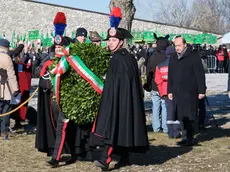 Una cerimonia passata alla foiba di Basovizza