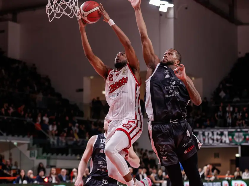 Un momento del match tra Tortona e Trieste (Lasorte)
