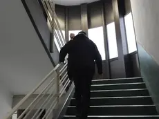 Giuseppe Vegnaduzzo in tribunale a Milano nei frame tratti dal servizio di Simone Gorla, concessi da Tgr Rai Lombardia