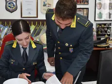Due militari della Guardia di finanza in una foto di repertorio