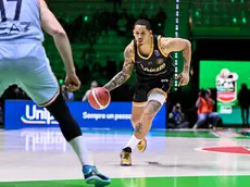 Juan Tosacno-Anderson in azione contro l’Armani Milano (Foto Ciamillo/Lasorte)