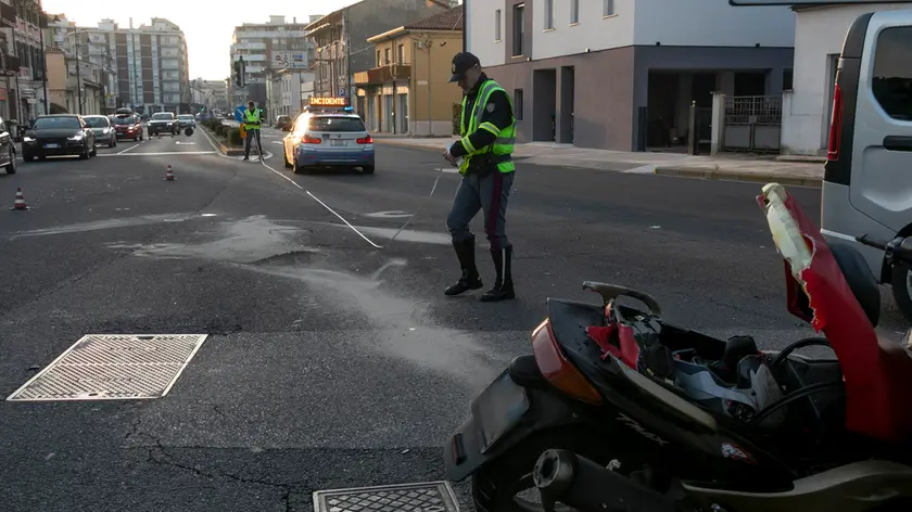 I rilievi dell'incidente in cui ha perso la vita il cantierino (Bonaventura)
