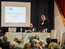 Il dibattito con l’assessore Riccardi e il direttore della Protezione civile Amedeo Aristei (Tibaldi)