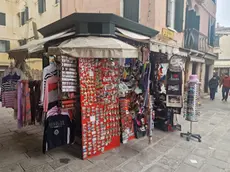 A Venezia patentino di italiano per gestire un negozio