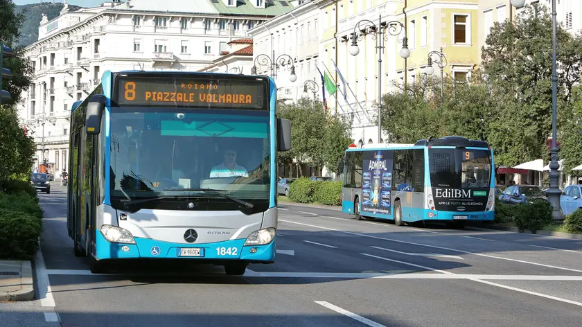 Un mezzo della Trieste Trasporti (foto Andrea Lasorte)