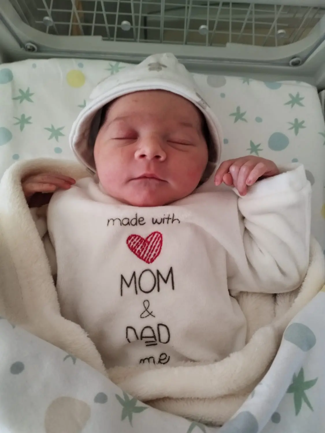 Iris, la prima nata dopo l’alluvione a Versa