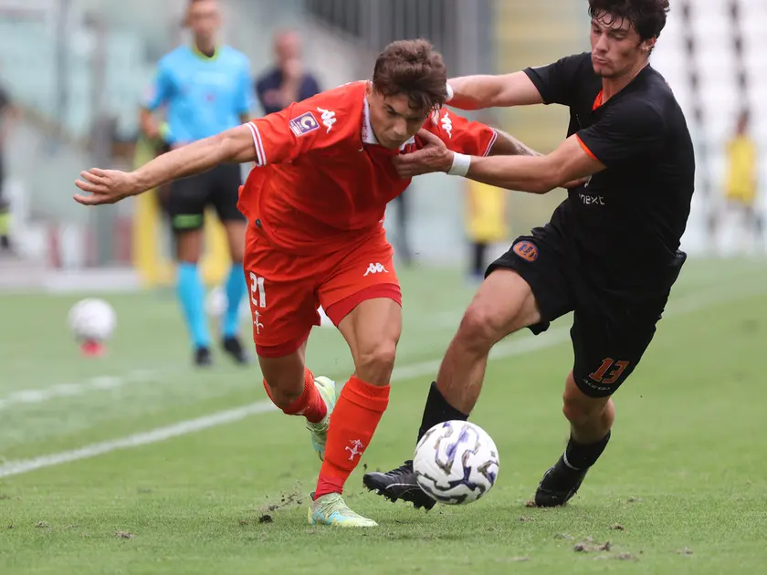 Il dinamismo di Mattia Tonetto (Lasorte)