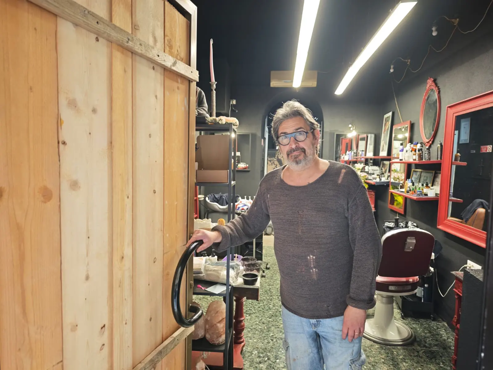 Il titolare fotografato da Andrea Lasorte