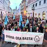 Il corteo del Comitato No Ovovia dell’ottobre 2024 con 4 mila persone (foto Lasorte e Silvano)