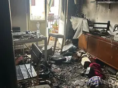 La cucina devastata dalle fiamme