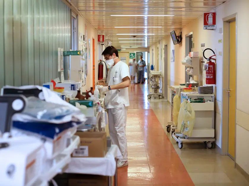 Il reparto di Pneumologia a Cattinara in una foto di repertorio (Lasorte)