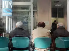 I pensionati in Fvg sono 353 mila e versano ogni anno oltre 1,7 miliardi di Irpef netta