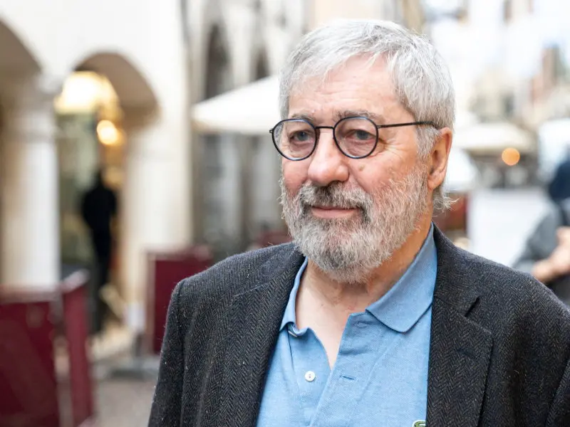 Sorj Chalandon a Pordenone per il festival Dedica (Foto Luca d’Agostino/Phocus Agency © 2026)