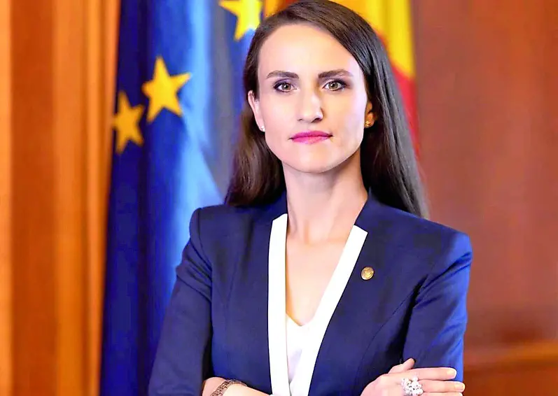 Oana Țoiu, ministra degli Affari esteri a Bucarest