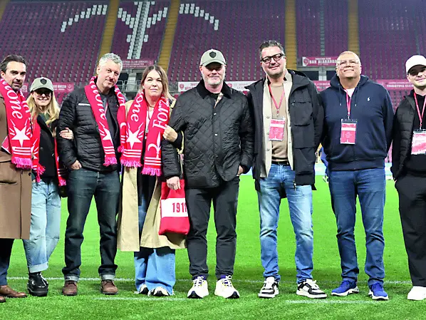 I nuovi proprietari dell’Unione al Rocco nel dicembre scorso. Foto Lasorte