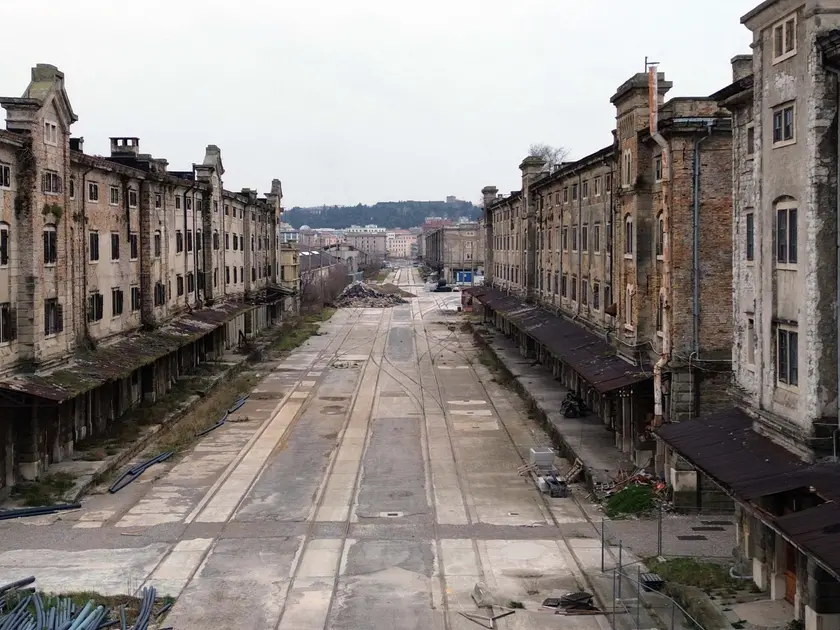 I magazzini di Porto Vecchio (foto Francesco Bruni)
