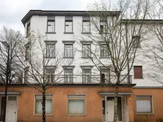 L’albergo Transalpina è rimasto chiuso in tutti questi anni (foto Daniele Tibaldi)