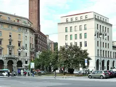 Piazza Oberdan, dove la ragazza è stata trovata confusa e in lacrime (foto Lasorte)