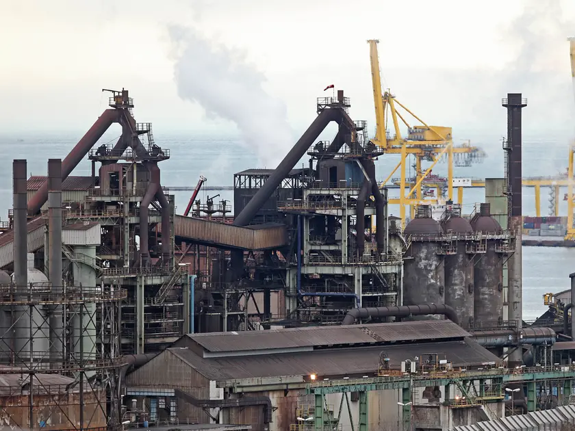 La Ferriera di Servola in un’immagine d’archivio, oggi è stata demolita