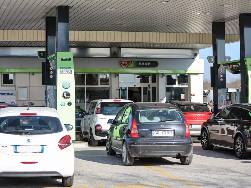 Distributori di benzina a Nova Gorica (Tibaldi)