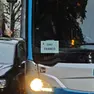 Gli autobus listati a lutto (Lasorte)