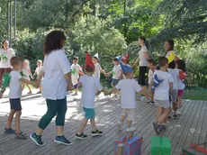 La festa a un centro estivo