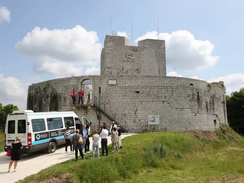 Una visita alla Rocca di Monfalcone con il servizio “Roccabus” Katia Bonaventura