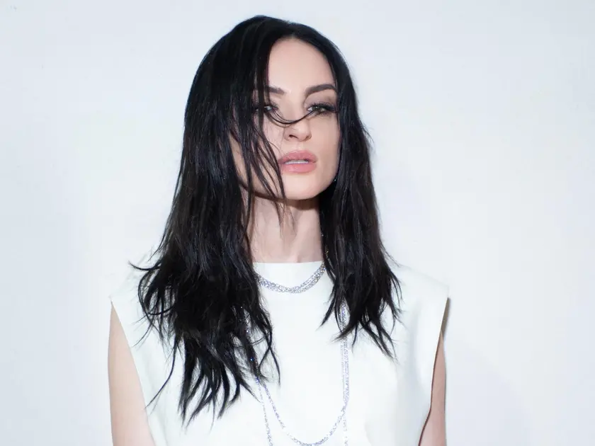 Arisa lancia “Il tuo profumo” e annuncia il tour 2026