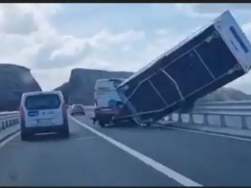 Foto Voce del Popolo