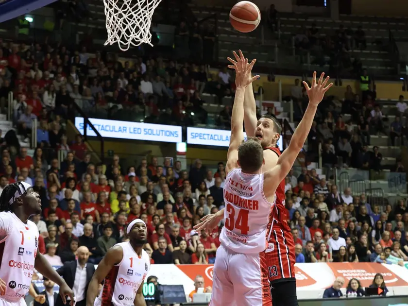 (fotoservizio Andrea Lasorte)