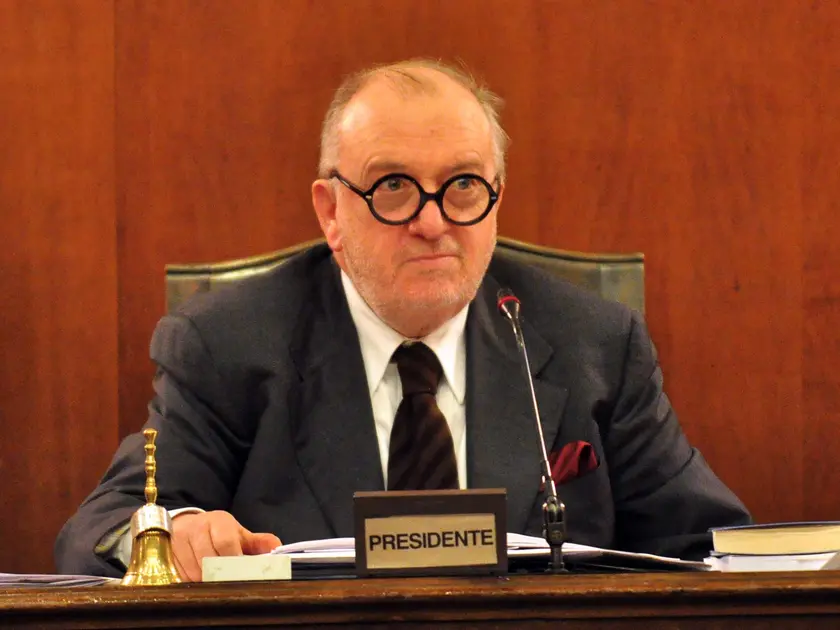 Sergio Pacor nel ruolo di presidente del Consiglio comunale (foto archivio Bruni)