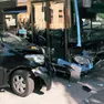 Lo scontro tra l'autobus e l'auto (Lasorte)