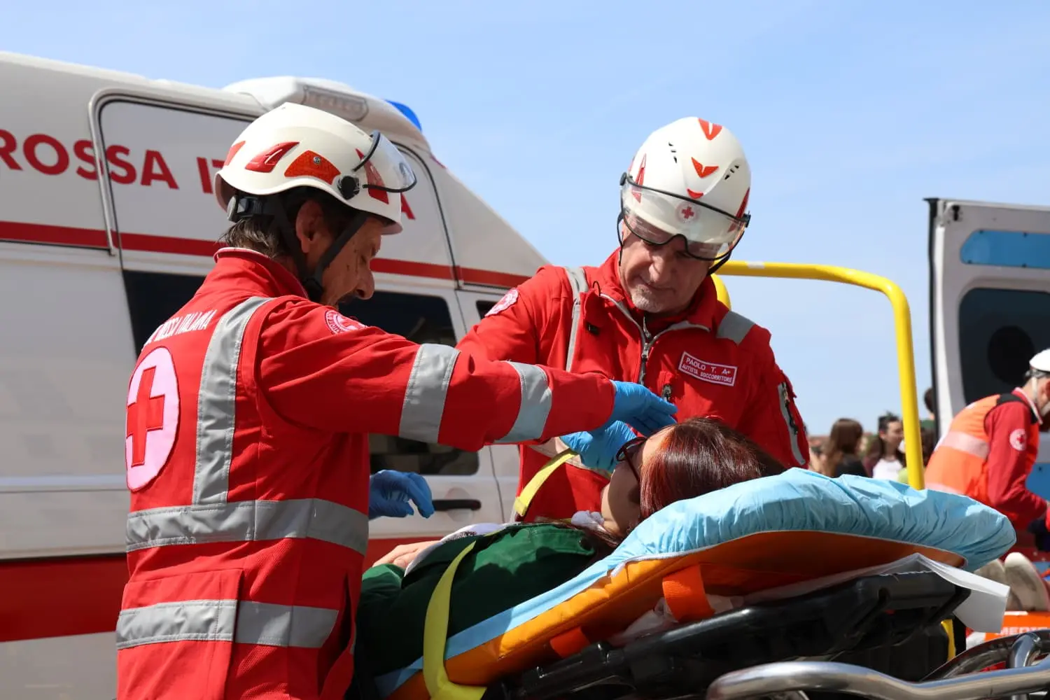 L’Università di Trieste, in occasione della Giornata mondiale per la salute e la sicurezza sul lavoro, ha partecipato a un’iniziativa congiunta per rafforzare, a livello accademico e territoriale, la cultura della prevenzione, con una maxi esercitazione che ha coinvolto studenti, docenti e personale amministrativo