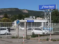 Lo stabilimento StarTech in zona industriale a Trieste (foto Andrea Lasorte)