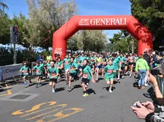 La colorata partenza della Family Run. Foto Bruni