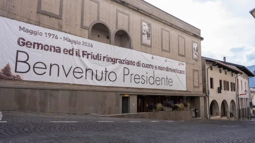 Il messaggio di benvenuto per Mattarella a Gemona (Petrussi)