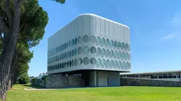 IMPORTEDNEMSANIFALL | IMPORTEDNEMSANIF2 | | Luca PianaBasta entrare nell'atrio dello storico stabilimento della Snaidero | Ormai un appuntamento fisso per l'economia della regione, l'evento Top 500 o