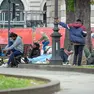 Migranti in piazza Libertà, una delle zone pià critiche sul fronte sicurezza (Silvano)