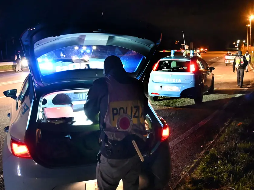 Un controllo della Polizia in Carso in una foto d'archivio