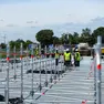 Continuano i lavori di allestimento dell’area concerti al “Duca d’Aosta” (foto Daniele Tibaldi)