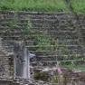 Il Teatro romano preda delle erbacce (Lasorte)