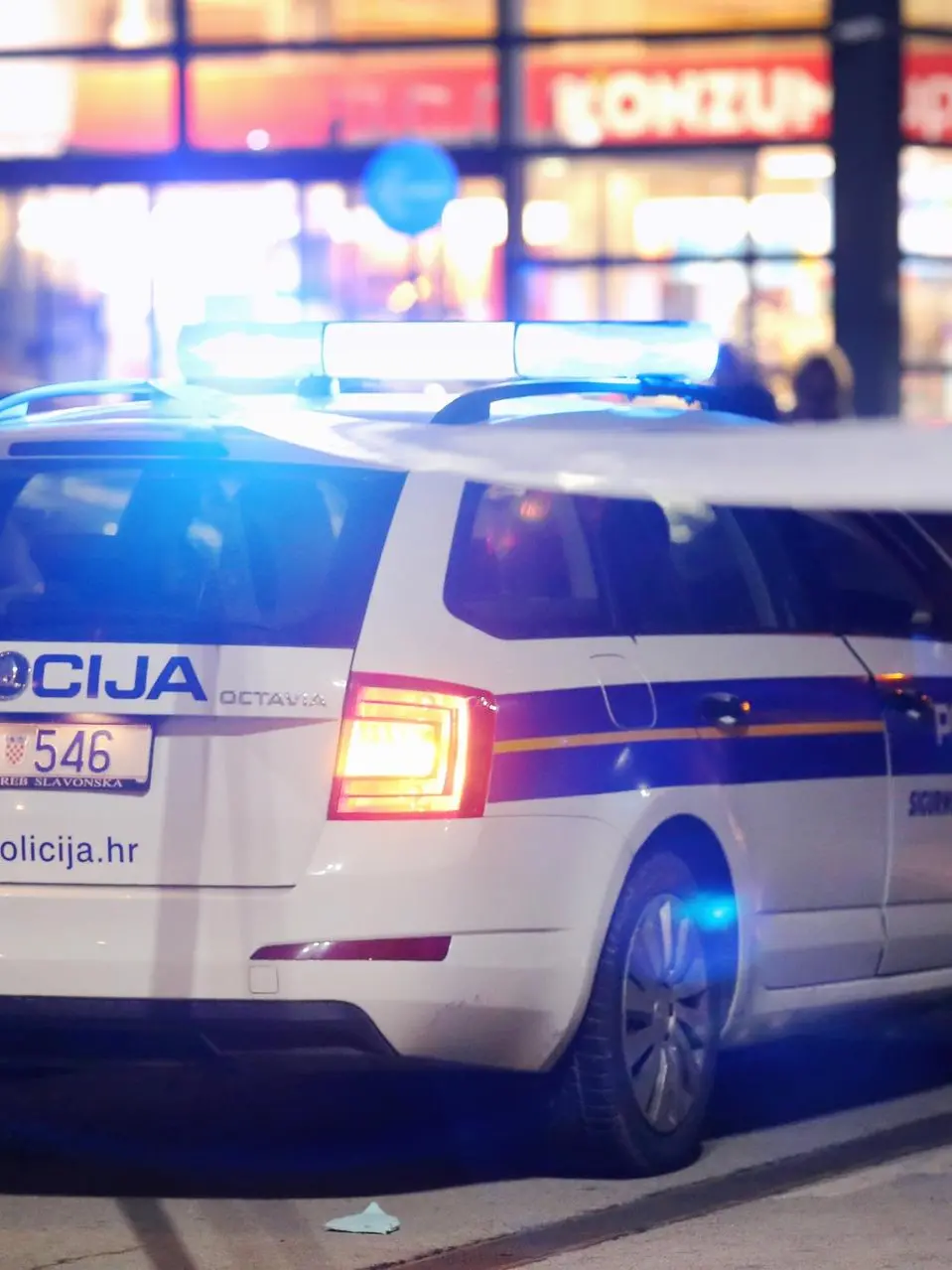 Una pattuglia della polizia croata foto vecernji.hr