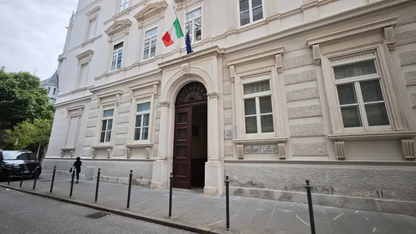 La sede di via Corsi (Lasorte)