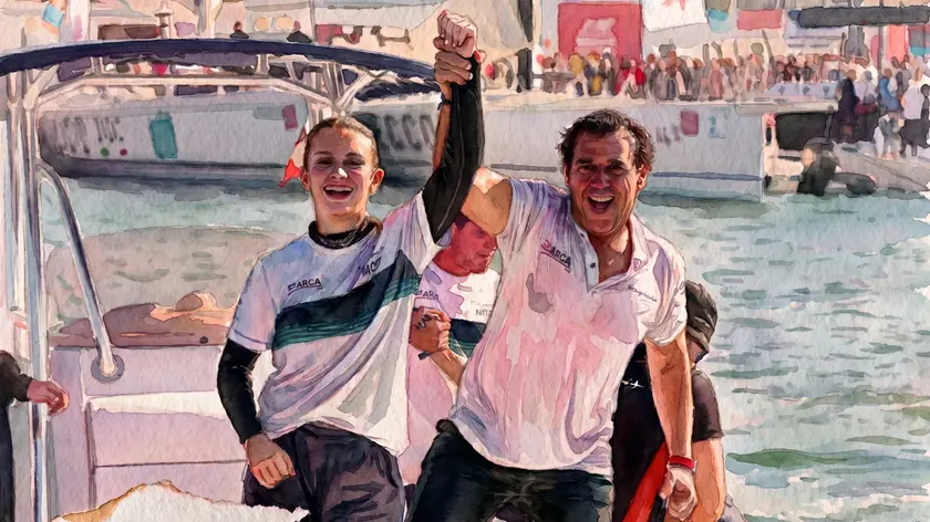 Marta e Furio Benussi all’arrivo (trionfale) della Barcolana edizione 2025, tra Piazza Unità d’Italia e il Molo Audace