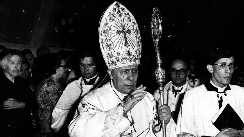 Monsignor Antonio Santin assieme a don Ettore Malnati