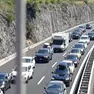 Fila sul raccordo autostradale in una foto di archivio